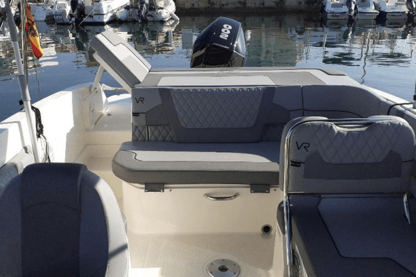 Star Boat Bayliner VR 6 Bowrider (8) Star Boat Bayliner VR 6 Bowrider (8)