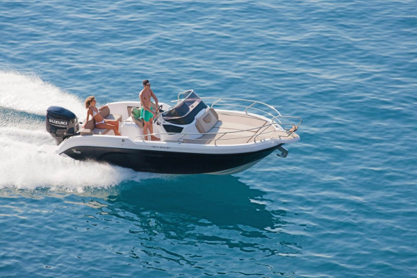 Star Boat Cala D Or RANIERI NEXT 240 SH 1 (3) Star Boat Cala D Or RANIERI NEXT 240 SH 1 (3)