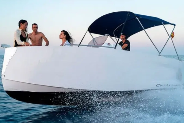 Star Boat Cala Dor Cattleya x6 (1) Star Boat Cala Dor Cattleya x6 (1)