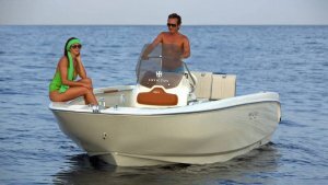 Star Boat Invictus FX 190 1
