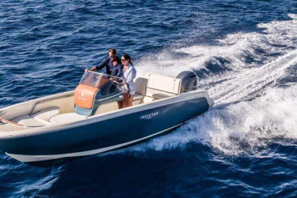 Star Boat Invictus FX200 Cala Dor 26 Star Boat Invictus FX200 Cala Dor 26