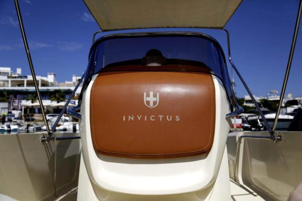 Star Boat Invictus FX200 Cala Dor 3 Star Boat Invictus FX200 Cala Dor 3
