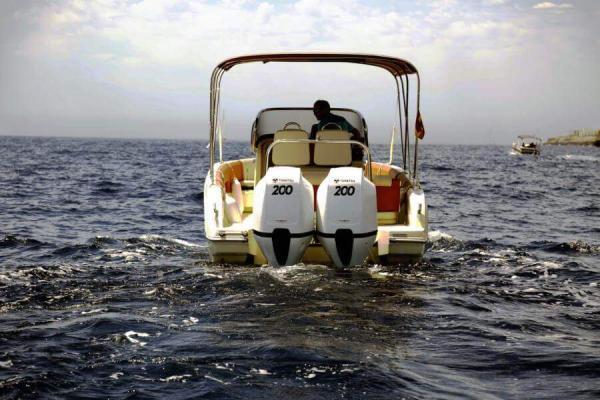 Star Boat Invictus FX270 Cala Dor 18 Star Boat Invictus FX270 Cala Dor 18