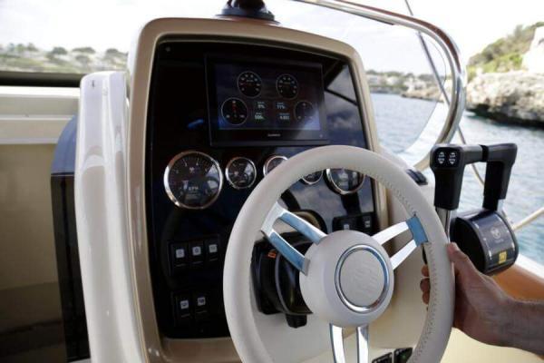 Star Boat Invictus FX270 Cala Dor 29 Star Boat Invictus FX270 Cala Dor 29