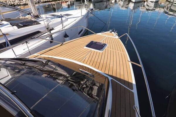 Star Boat Nuva m9 cabin (6) Star Boat Nuva m9 cabin (6)