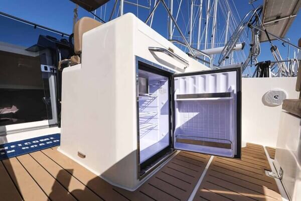 Star Boat Nuva m9 cabin (8) Star Boat Nuva m9 cabin (8)