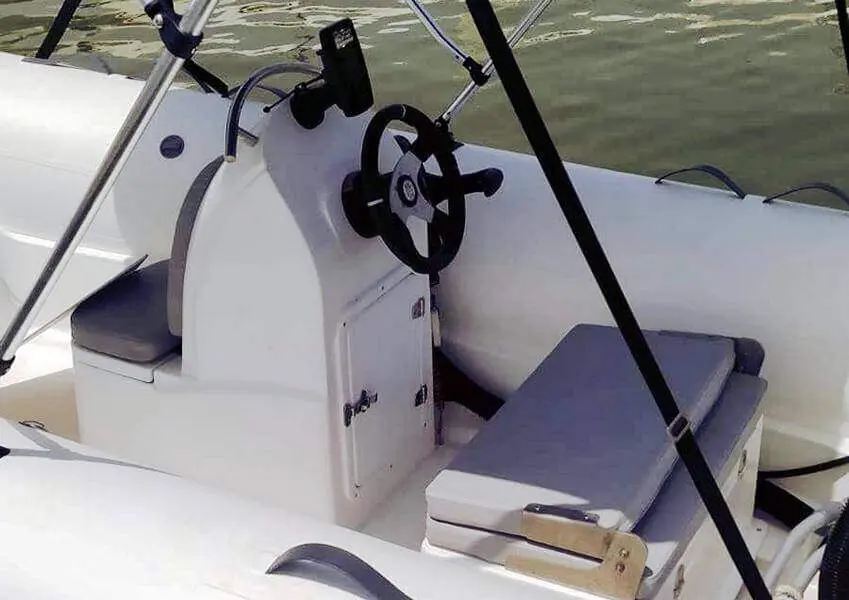 Star Boat Protender SX440 Cala Dor 9 Star Boat Protender SX440 Cala Dor 9