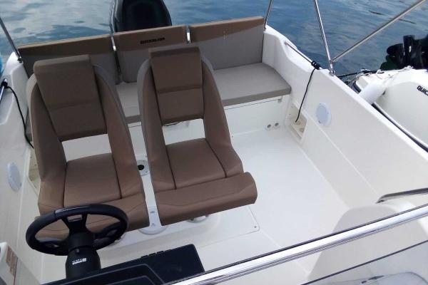 Star Boat Quicksilver 675 b