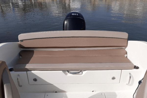 Star Boat Quicksilver Activ 605 Bowrider (7) Star Boat Quicksilver Activ 605 Bowrider (7)