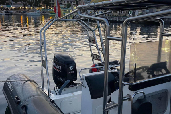 Star Boat Vanguard 4