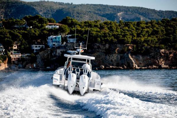 Star Boat axopar 37 sun top brabus line 8 Star Boat axopar 37 sun top brabus line 8