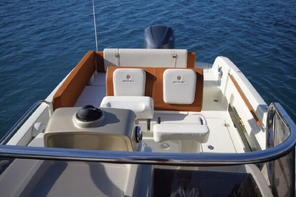 StarBoat Boote Cala D´Or invictus 240 cx 3 StarBoat Boote Cala D´Or invictus 240 cx 3
