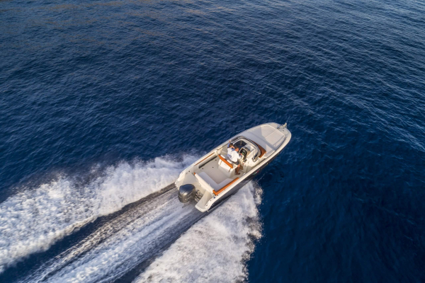StarBoat Boote Cala D´Or invictus 240 cx 4 StarBoat Boote Cala D´Or invictus 240 cx 4